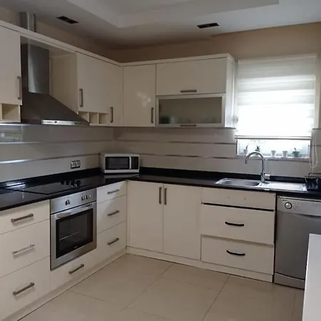 Sleeps 6, With Private Pool - Awz 242 Willa Belek