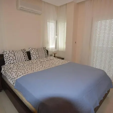 Sleeps 6, With Private Pool - Awz 242 *
